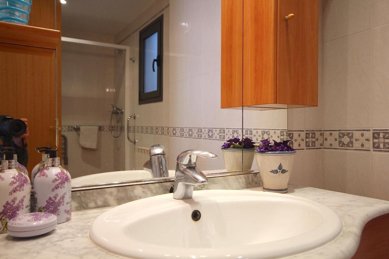 Ca L'Anna - Holiday Apartment Tremp Phòng bức ảnh