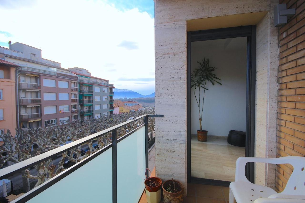 Ca L'Anna - Holiday Apartment Tremp Phòng bức ảnh