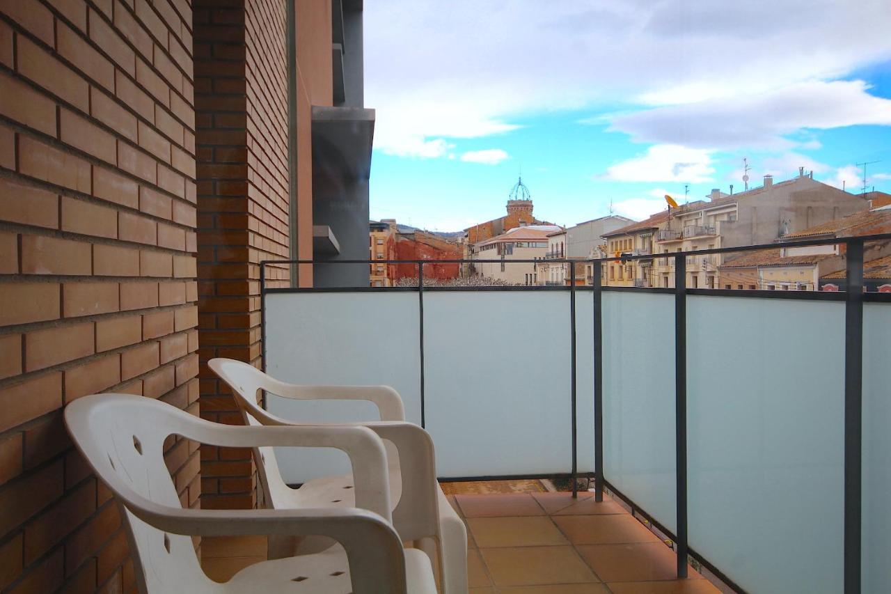 Ca L'Anna - Holiday Apartment Tremp Phòng bức ảnh